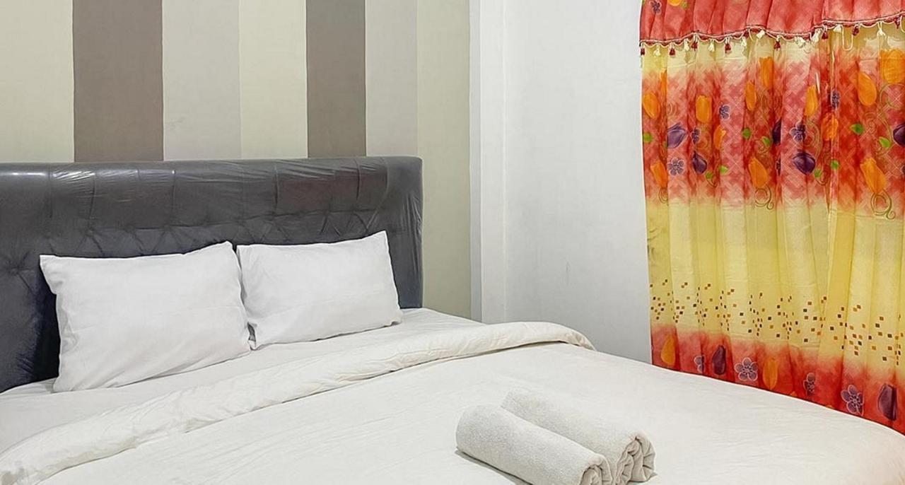 Reddoorz @ Tongas Probolinggo Otel Dış mekan fotoğraf